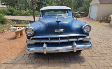 Chevrolet-belair-1954-blue-2