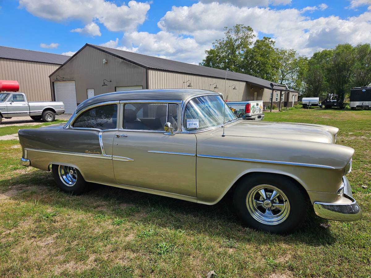 Chevrolet-belair-1955-1