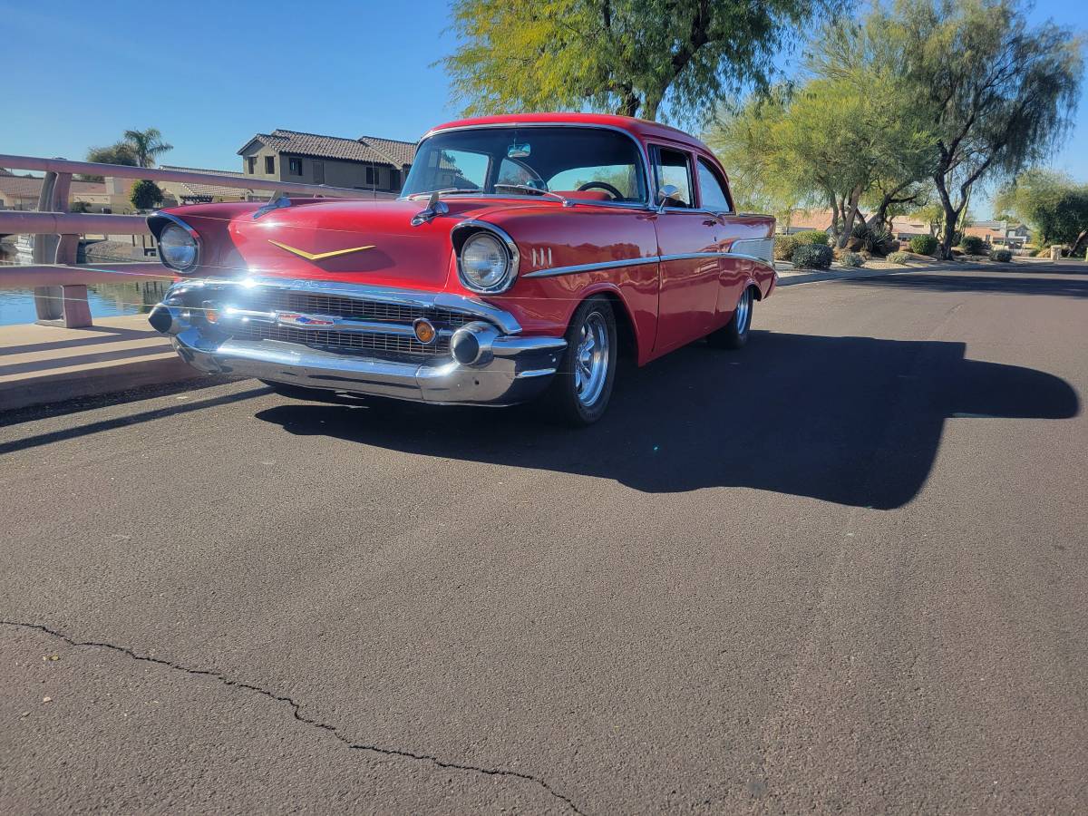 Chevrolet-belair-1957-red-5