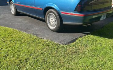 Chevrolet-beretta-1989-blue