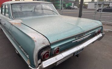 Chevrolet-biscayne-1964-7