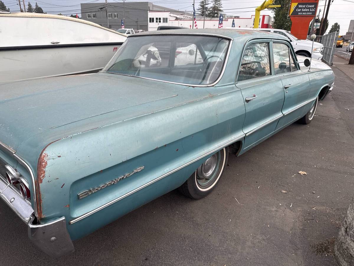 Chevrolet-biscayne-1964-9