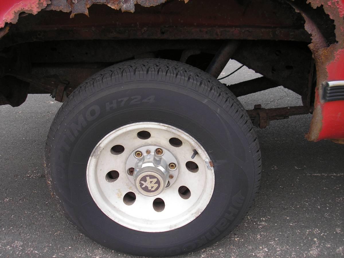 Chevrolet-blazer-12-ton-4x4-1989-red-7