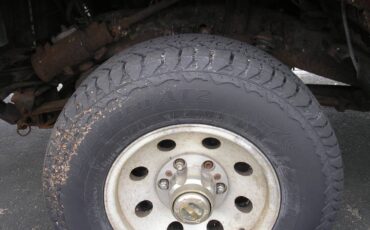 Chevrolet-blazer-12-ton-4x4-1989-red-8