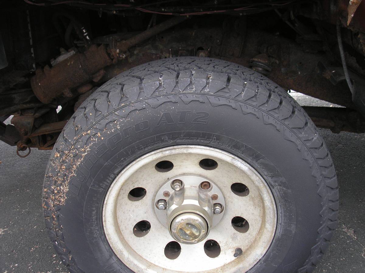 Chevrolet-blazer-12-ton-4x4-1989-red-8