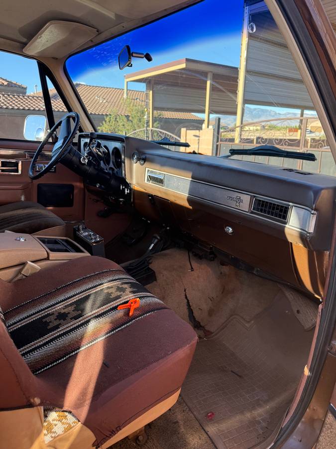 Chevrolet-blazer-1981-brown-4