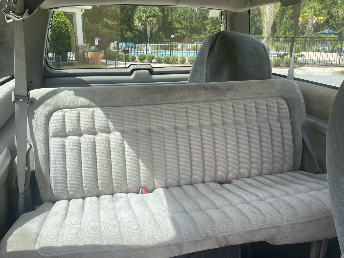 Chevrolet-blazer-1994-grey-14