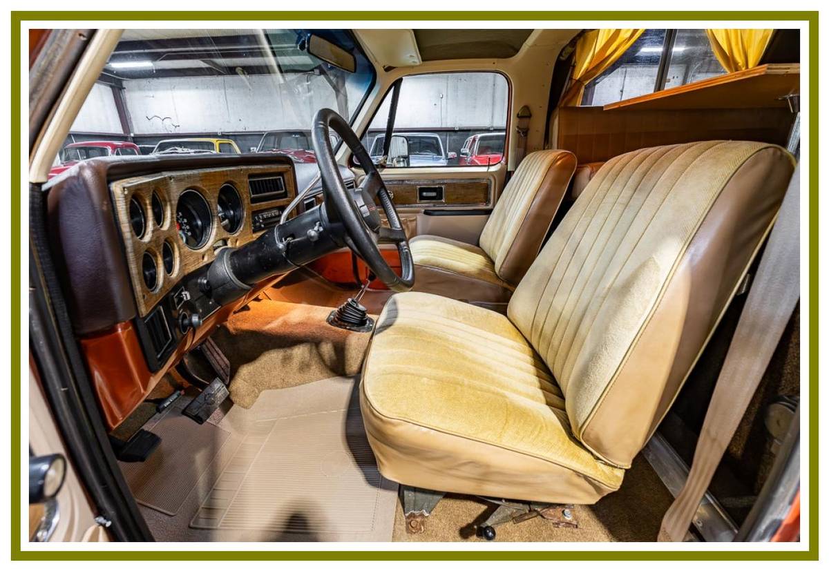 Chevrolet-blazer-cheyenne-chalet-1977-brown-41