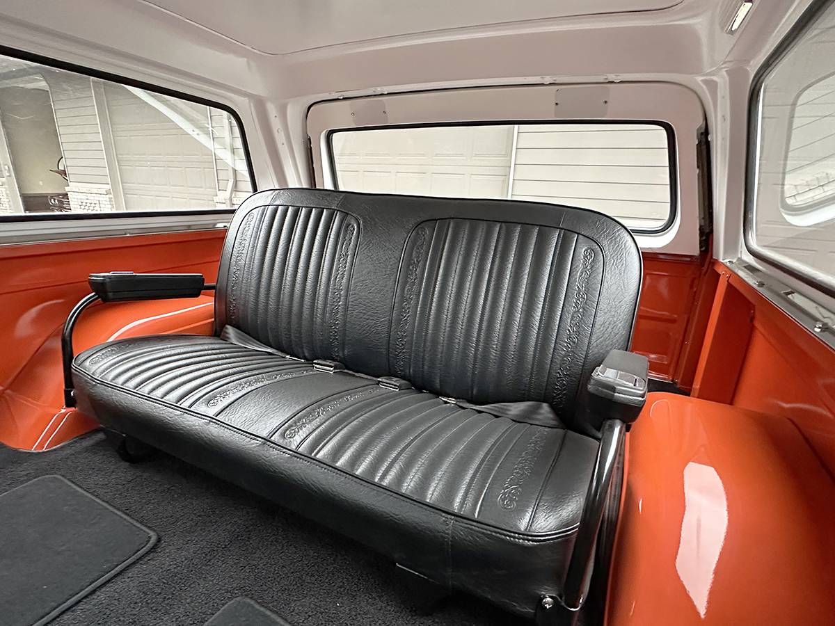 Chevrolet-blazer-k5-cst-4x4-1972-orange-17