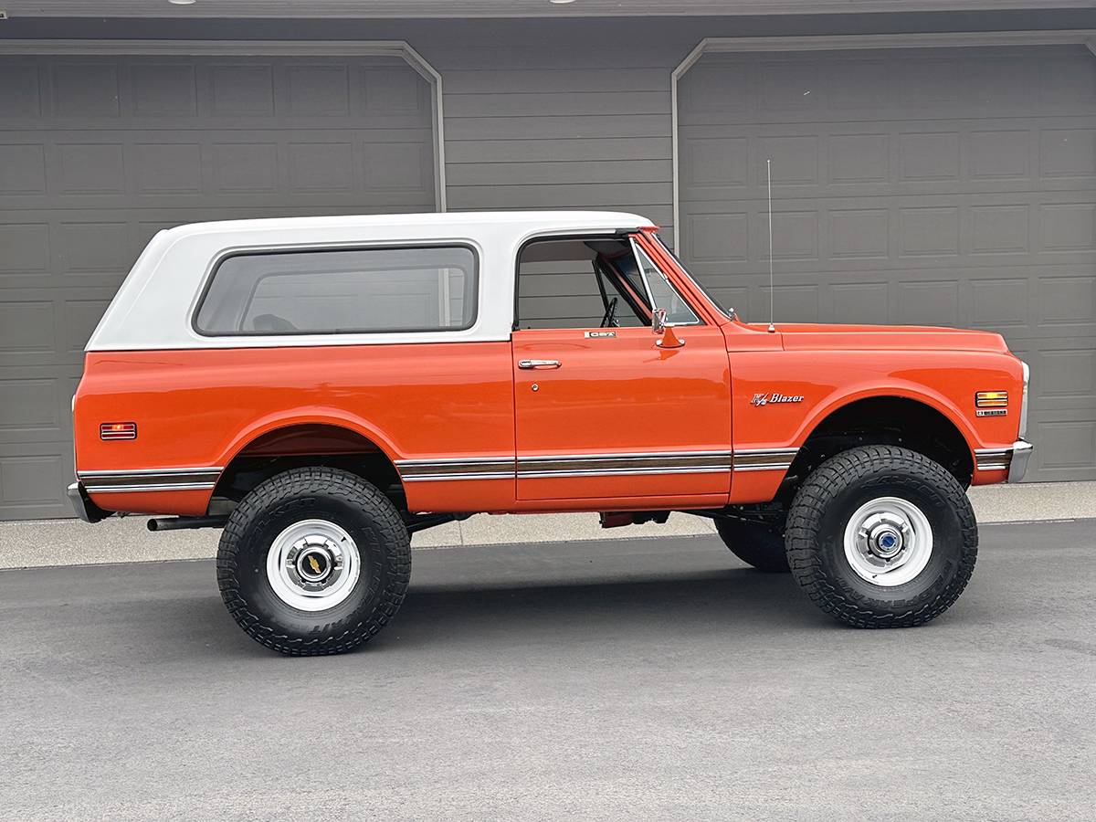 Chevrolet-blazer-k5-cst-4x4-1972-orange-6