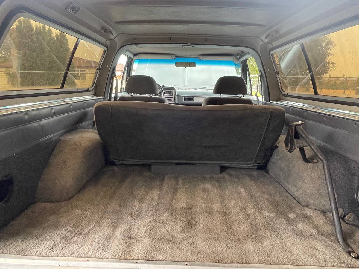 Chevrolet-blazer-k5-silverado-1989-black-13