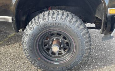Chevrolet-blazer-k5-silverado-1989-black-15