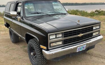 Chevrolet-blazer-k5-silverado-1989-black
