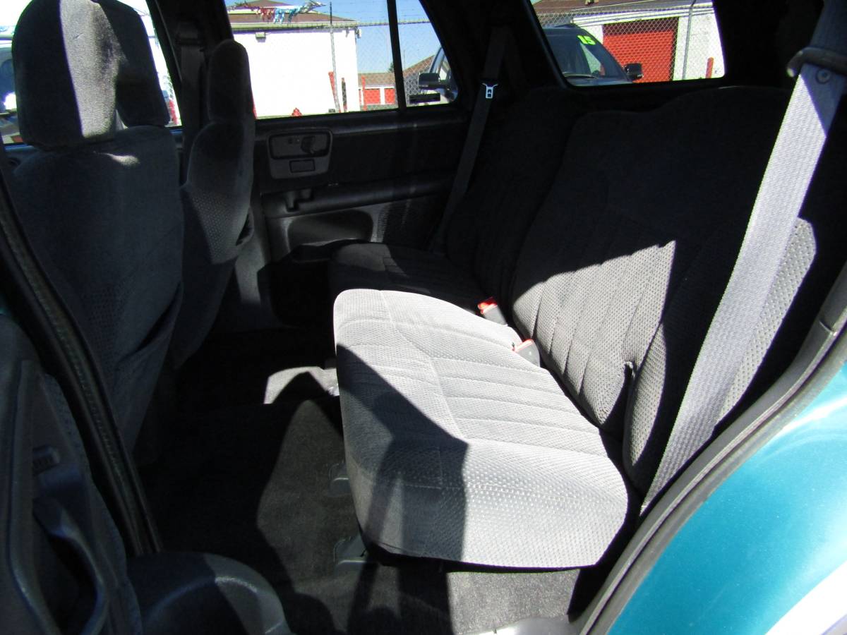 Chevrolet-blazer-s-10-4x4-1995-11