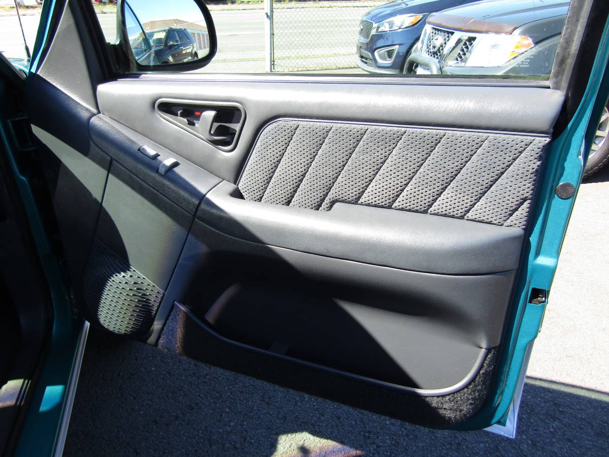 Chevrolet-blazer-s-10-4x4-1995-18