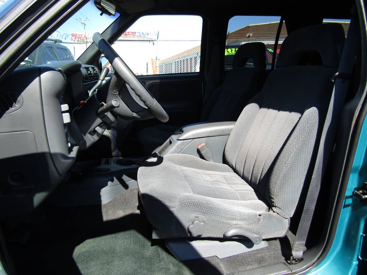 Chevrolet-blazer-s-10-4x4-1995-7