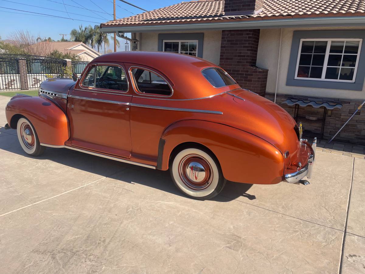 Chevrolet-business-coupe-1941-custom-6