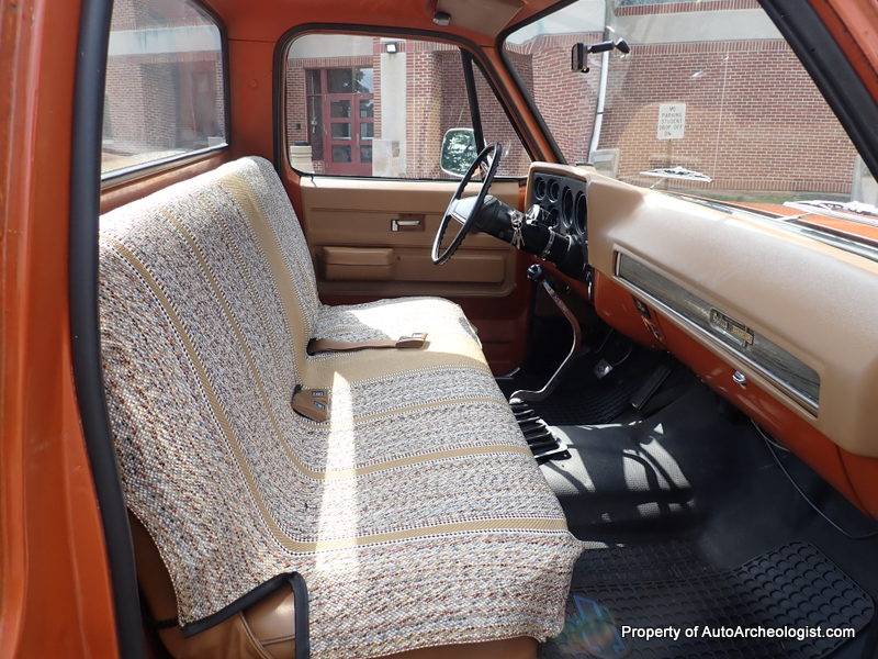 Chevrolet-c-10-1974-brown-22