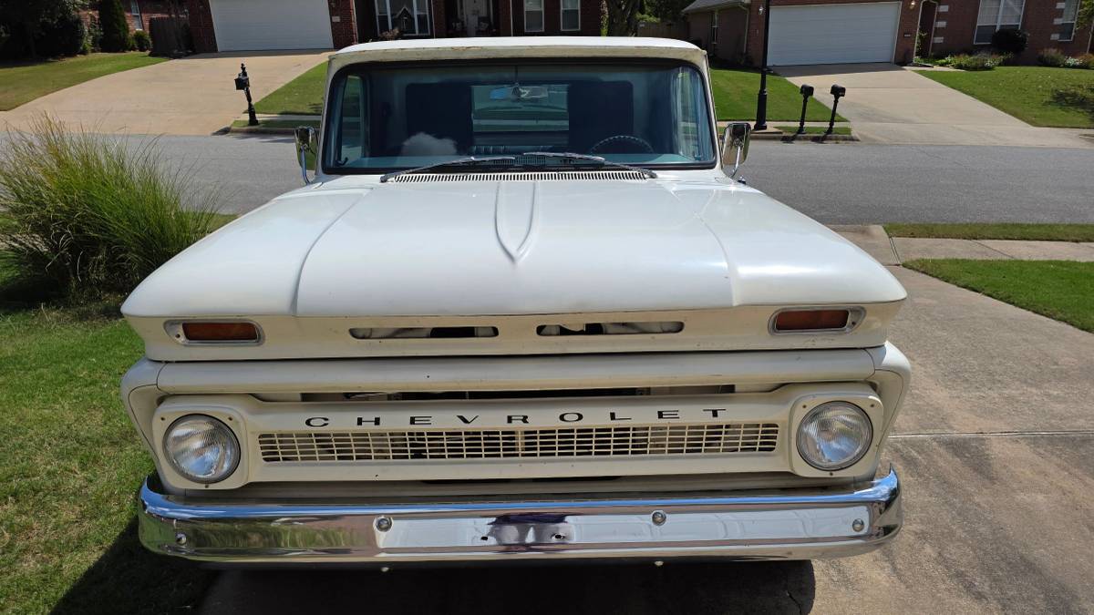 Chevrolet-c10-1966-white-13
