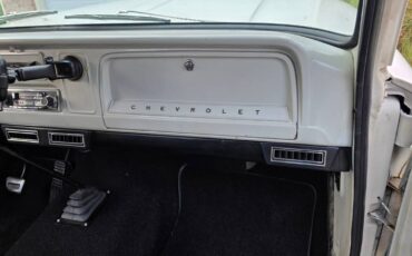 Chevrolet-c10-1966-white-16