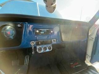 Chevrolet-c10-1967-white-3