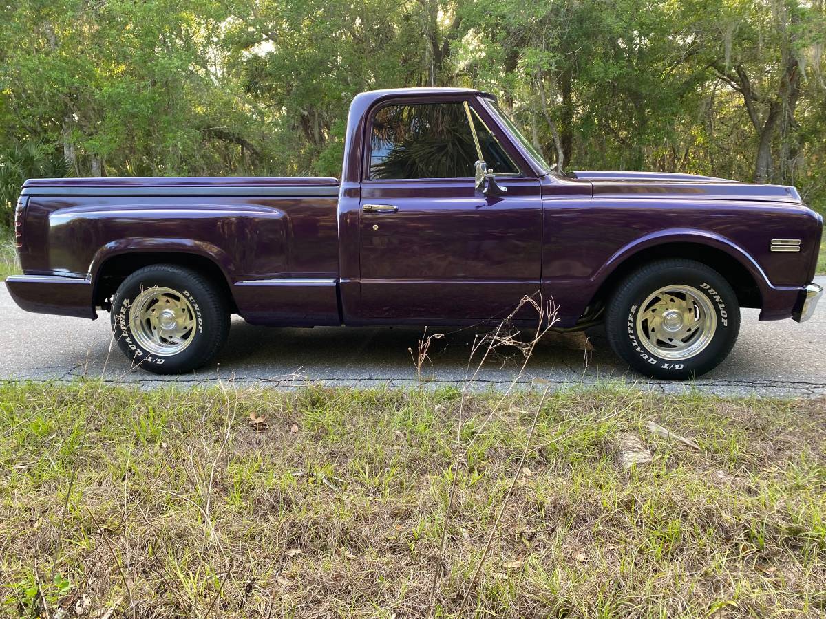 Chevrolet-c10-1971-purple-10