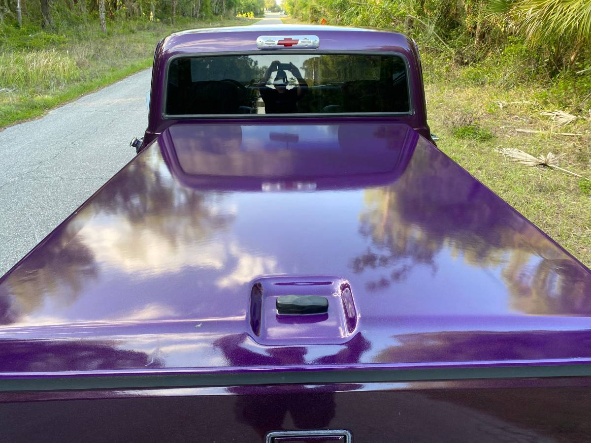 Chevrolet-c10-1971-purple-12