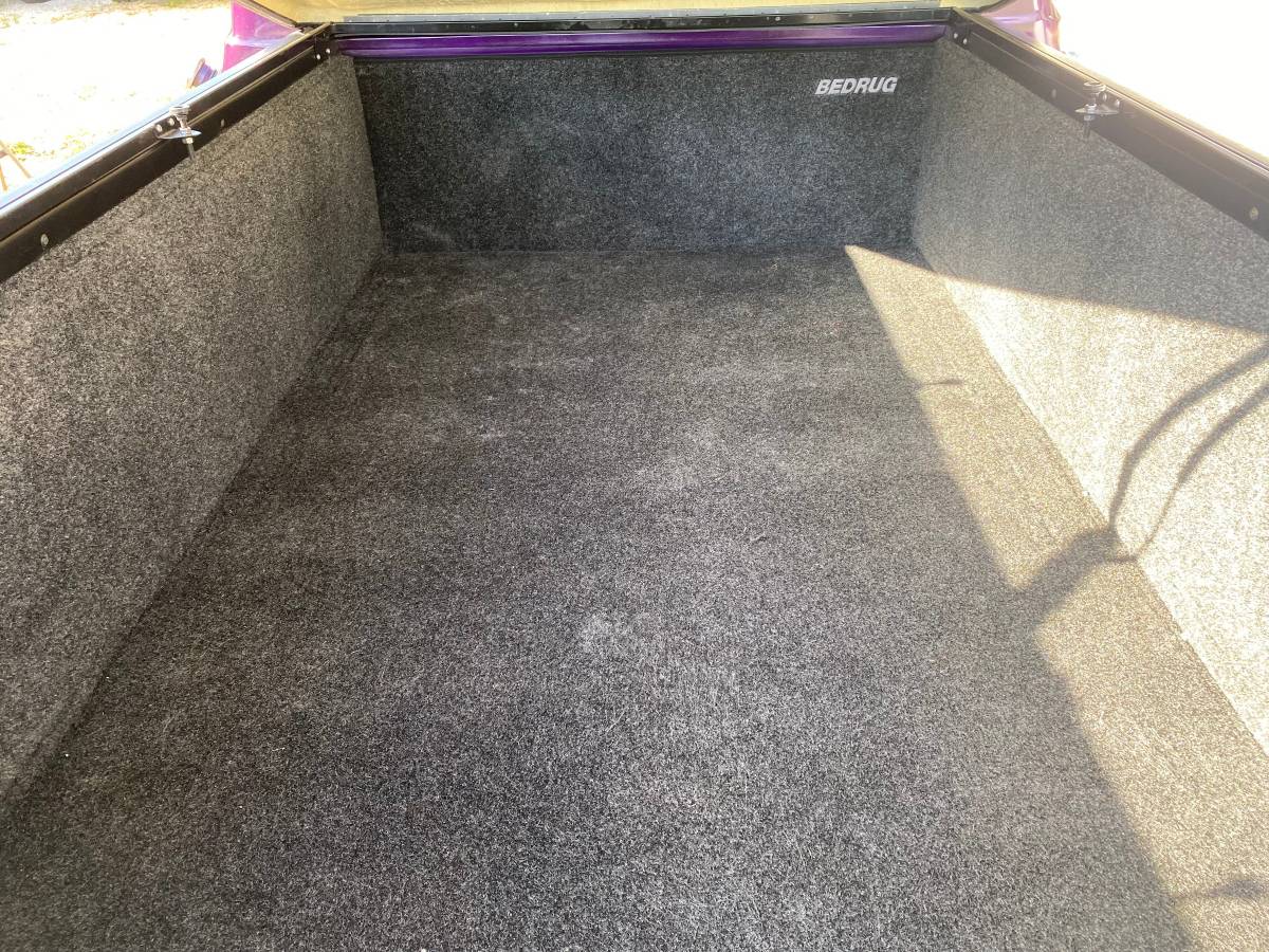 Chevrolet-c10-1971-purple-15