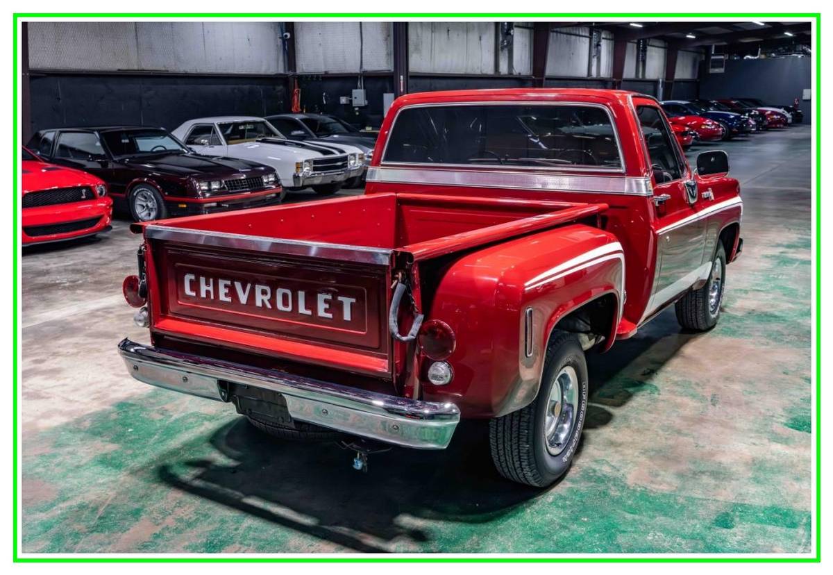 Chevrolet-c10-1976-red-11