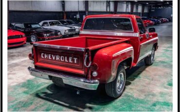 Chevrolet-c10-1976-red-21