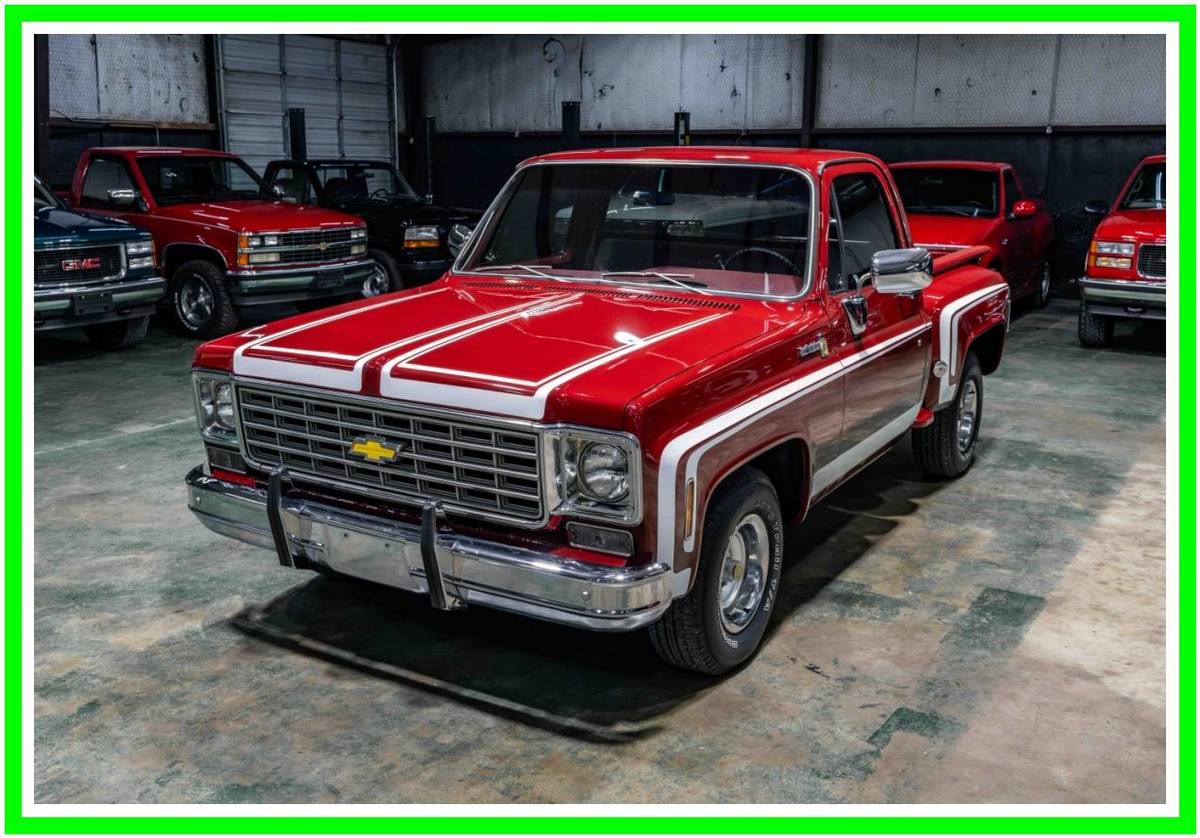 Chevrolet-c10-1976-red-23