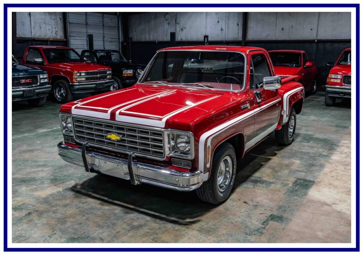 Chevrolet-c10-1976-red-30