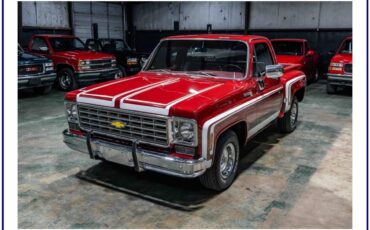 Chevrolet-c10-1976-red-38