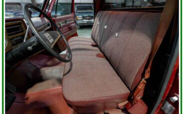 Chevrolet-c10-1976-red-8