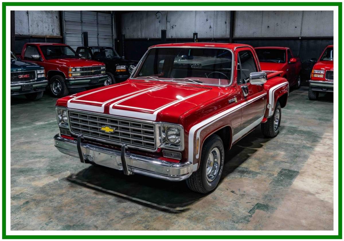 Chevrolet-c10-1976-red-9