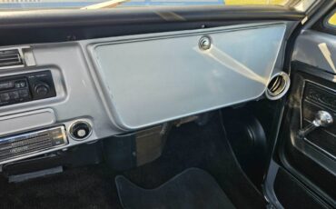 Chevrolet-c10-deluxe-1972-21