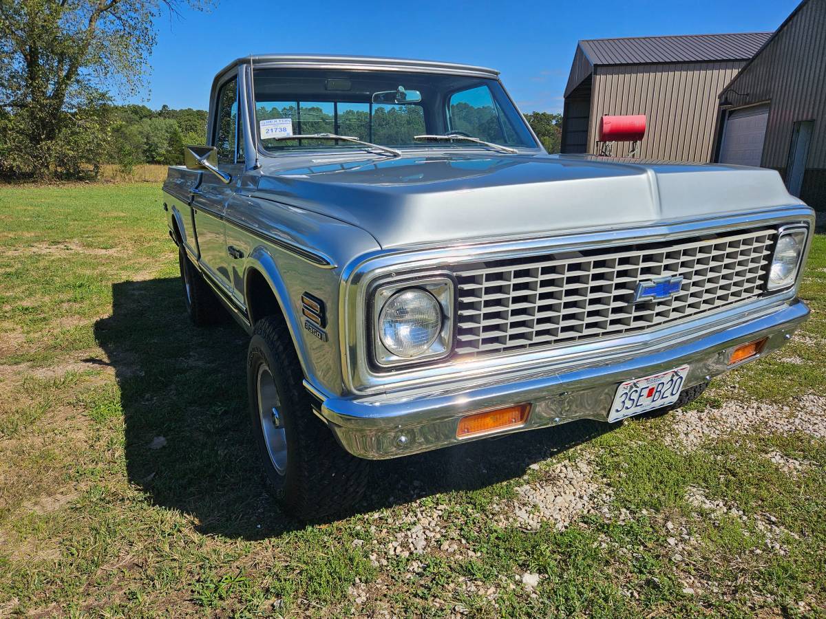 Chevrolet-c10-deluxe-1972-4