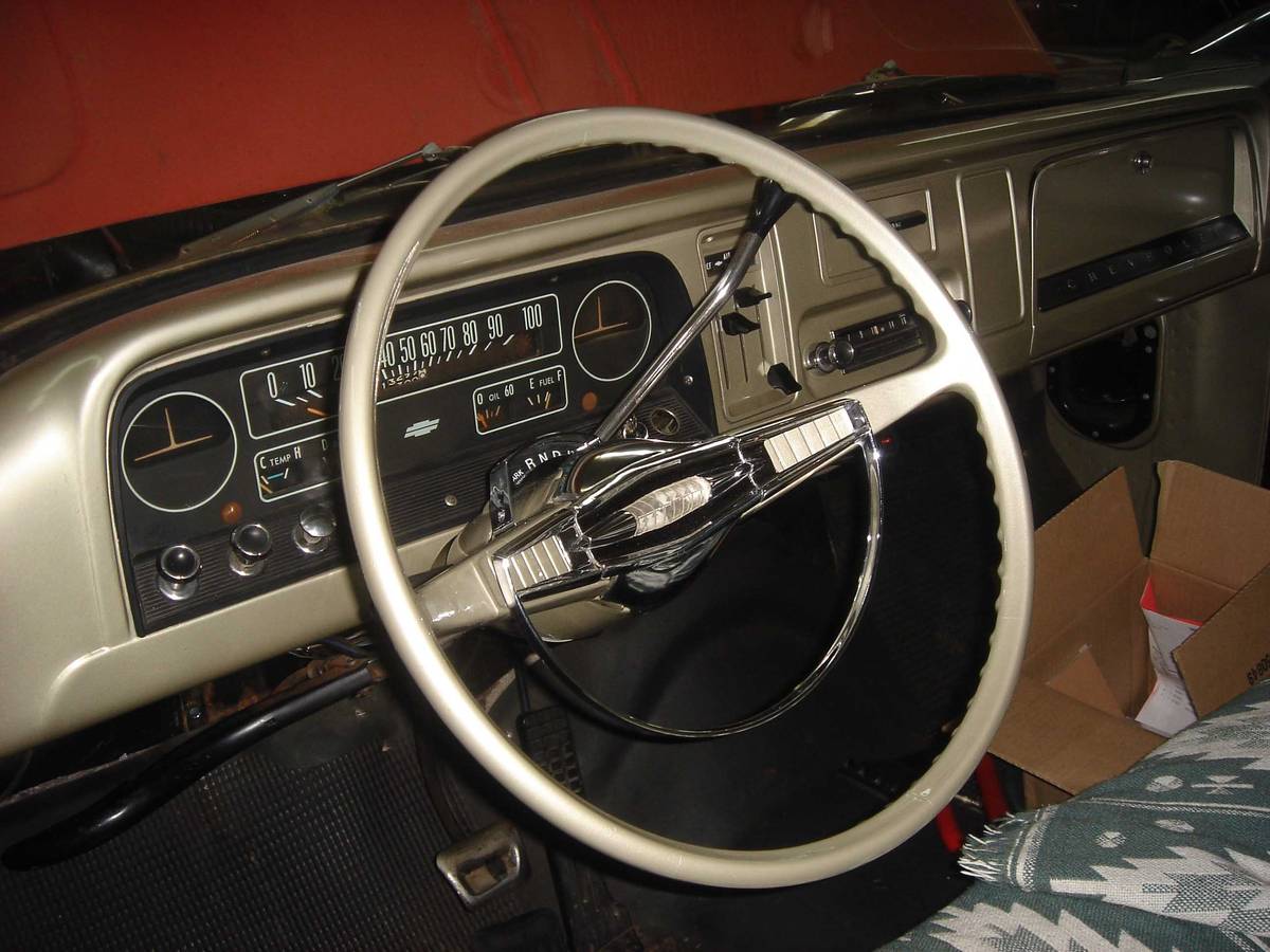 Chevrolet-c10-longbed-1965-red-2
