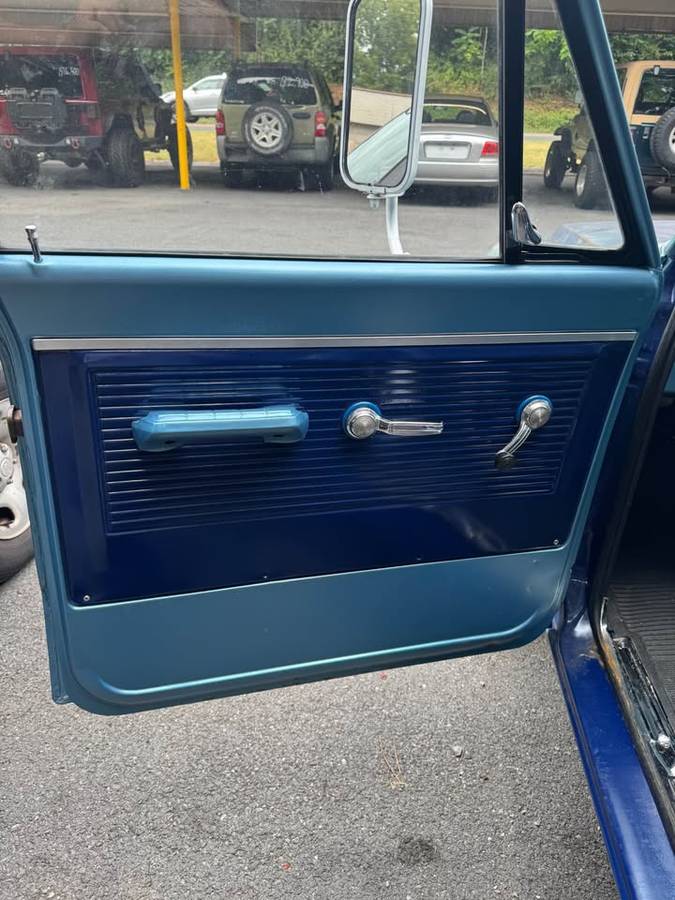 Chevrolet-c10-longbed-1968-blue-5