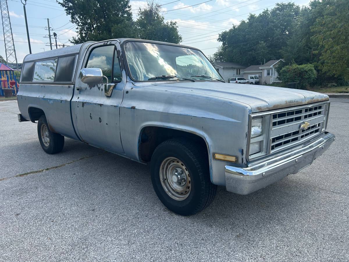 Chevrolet-c10-longbed-1985-blue-2