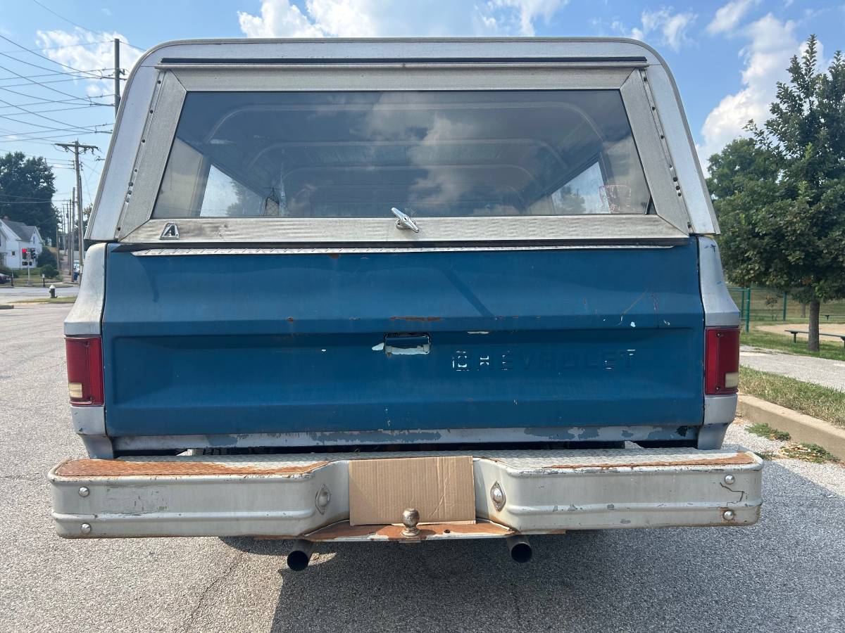Chevrolet-c10-longbed-1985-blue-22