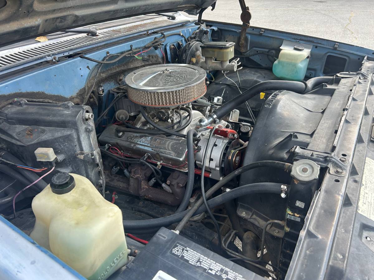 Chevrolet-c10-longbed-1985-blue-6