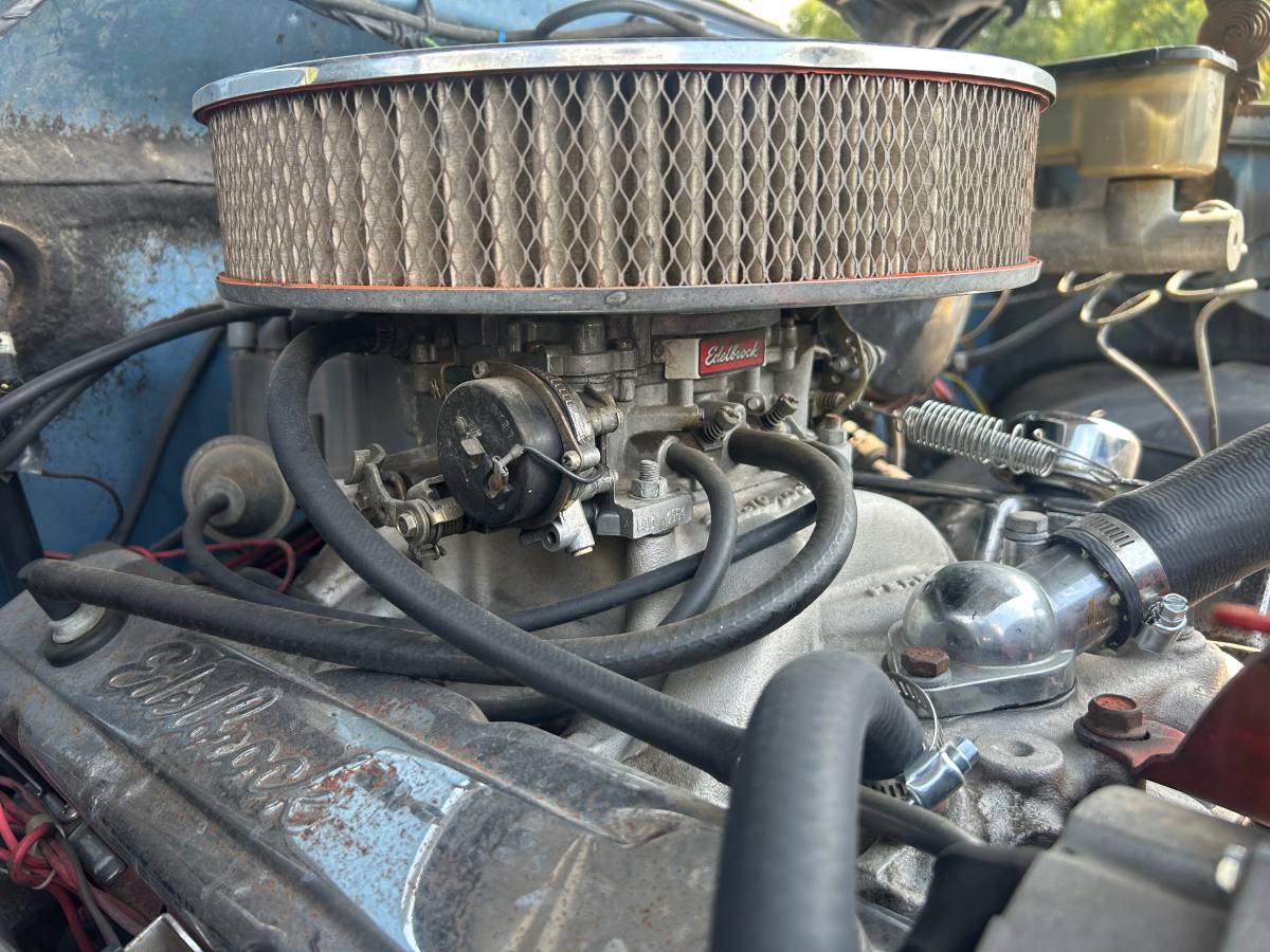 Chevrolet-c10-longbed-1985-blue-8