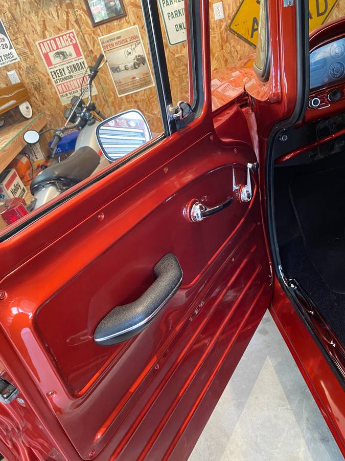 Chevrolet-c10-pickup-1962-orange-11