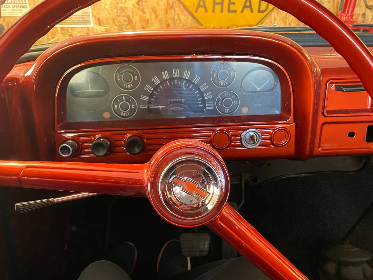 Chevrolet-c10-pickup-1962-orange-9