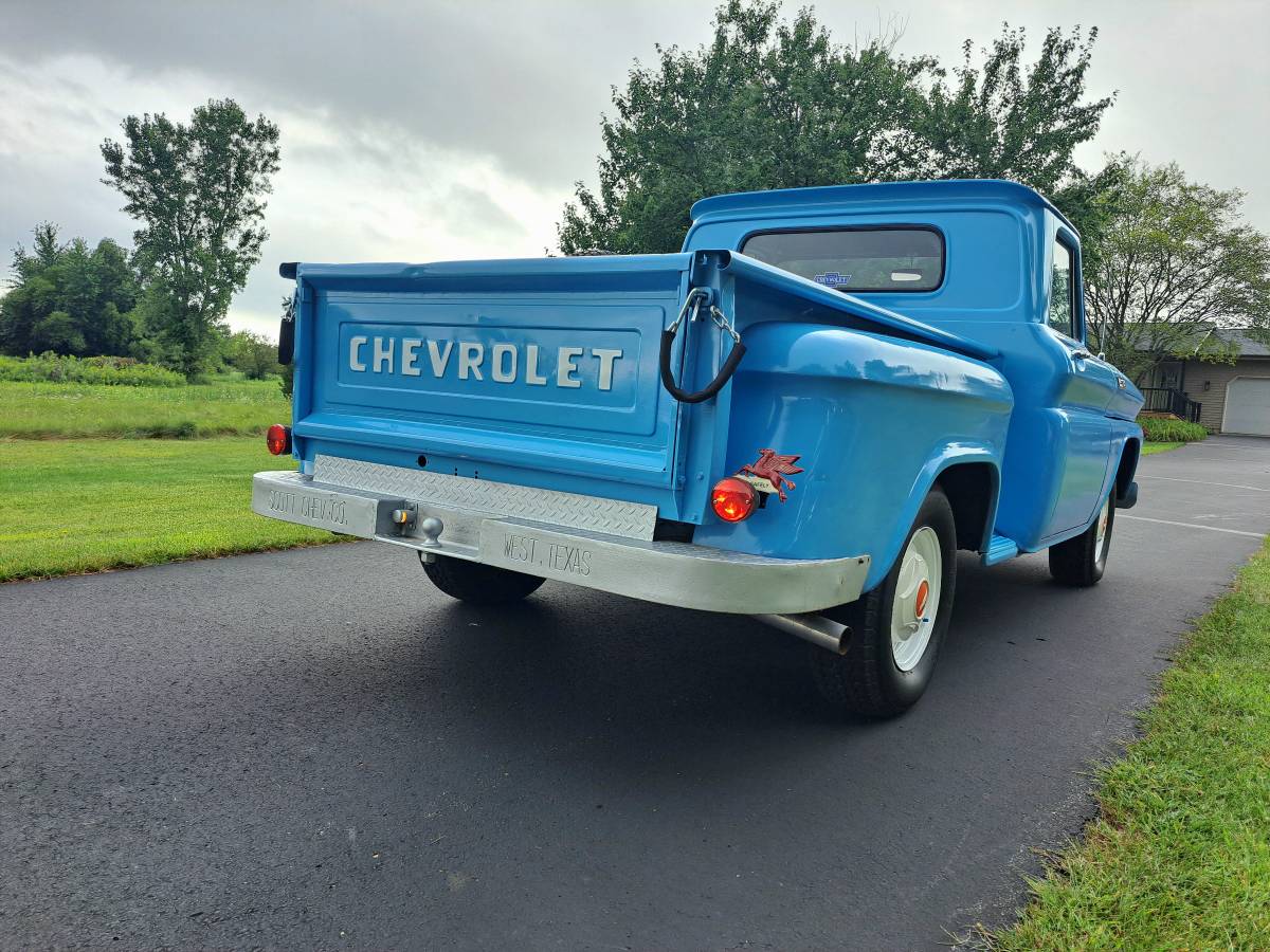 Chevrolet-c10-pickup-1965-6
