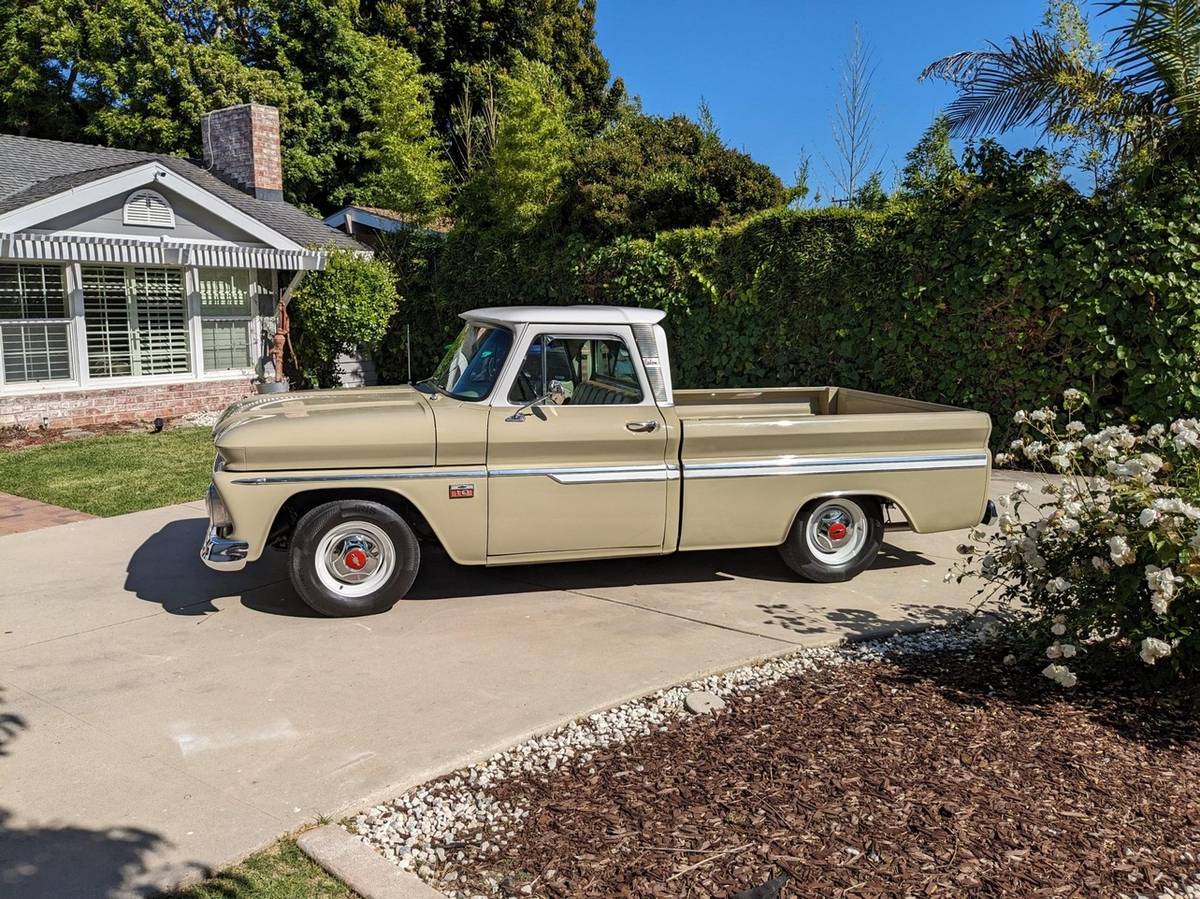 Chevrolet-c10-pickup-1966-brown-1