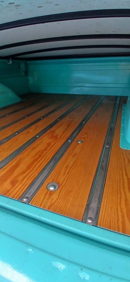Chevrolet-c10-pickup-1966-green-3