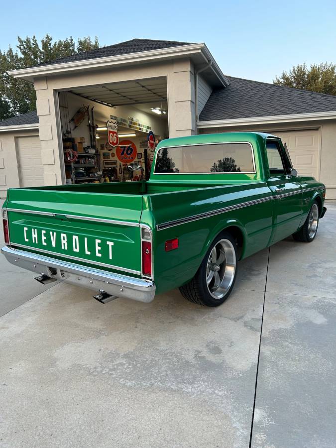 Chevrolet-c10-pickup-1969-green-2