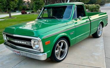 Chevrolet-c10-pickup-1969-green-6